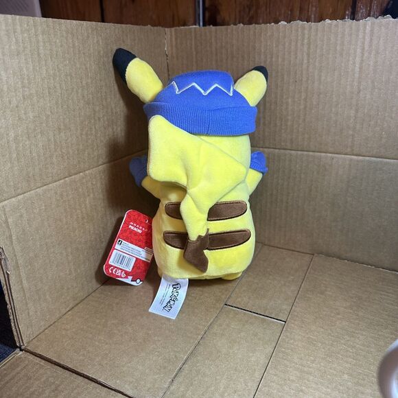Pokemon Pikachu Plush Stuffed Animal Holiday New 2024 (Jazwares) - Picture 2 of 4
